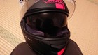 ワンタッチでインナーサンバイザーが！